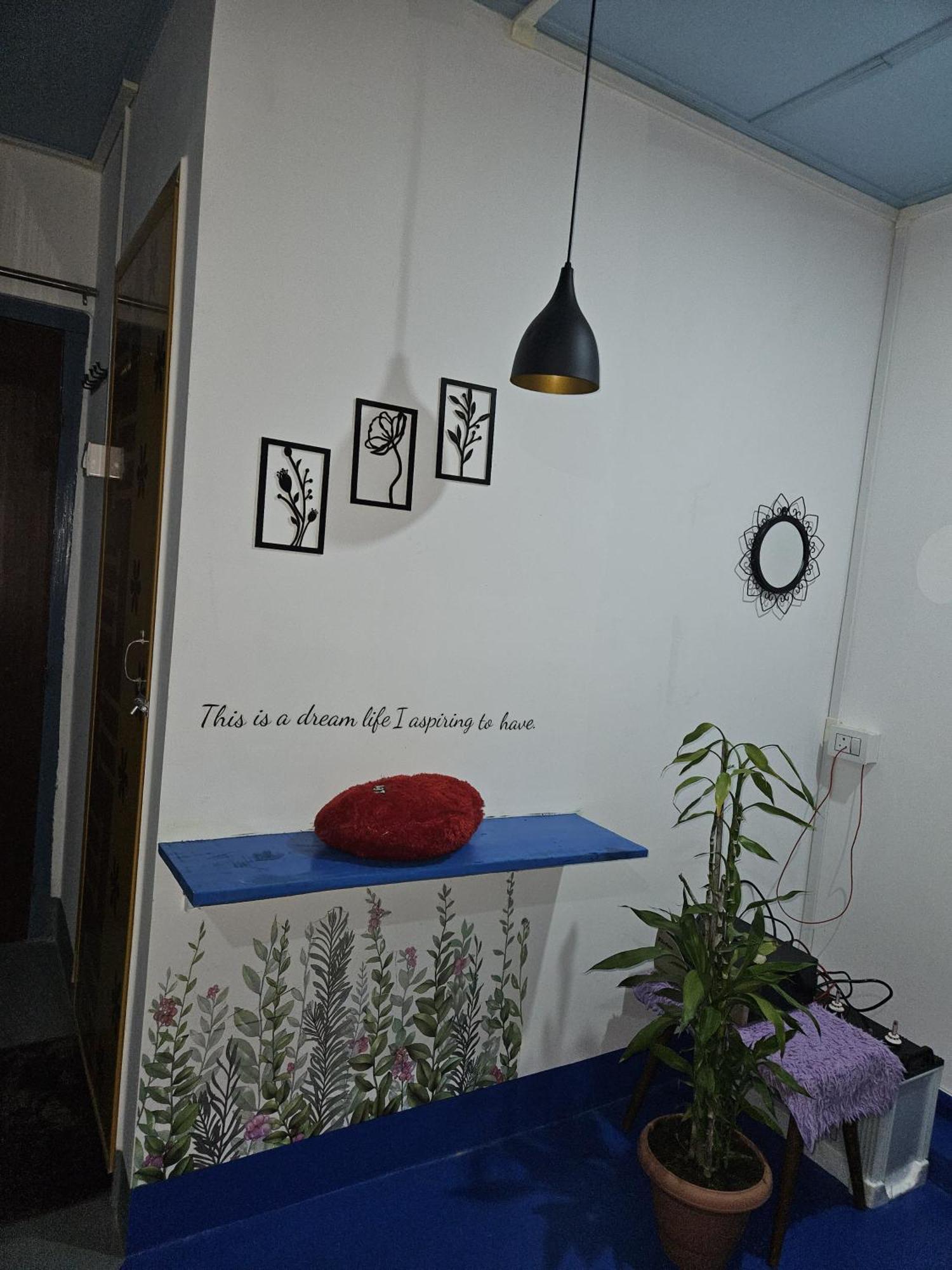 California Nest Apartman Tezpur Kültér fotó